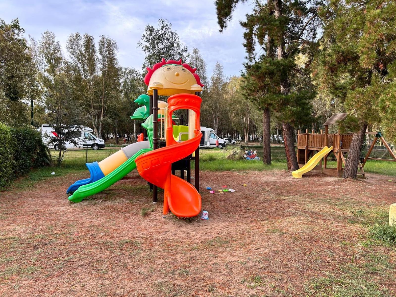 Happy Camp Mobile Homes In Camping Iscrixedda Lotzorai Ngoại thất bức ảnh
